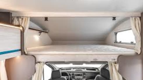 6p Ford alcove uit 2023