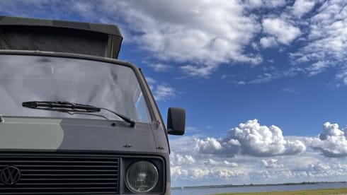 Veteraan  – Camping-car Volkswagen 2 places de 1985