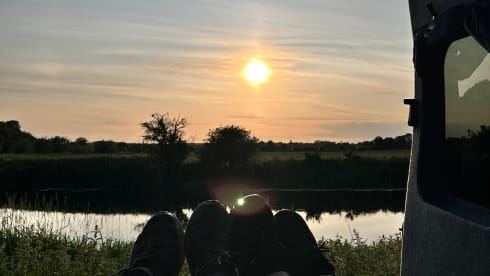 Dora – 4-persoons Peugeot Boxer Campervan 2014