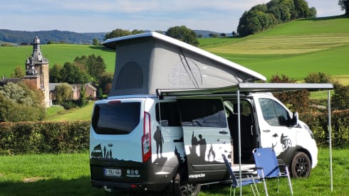 viacopa – 4p Ford campervan from 2024