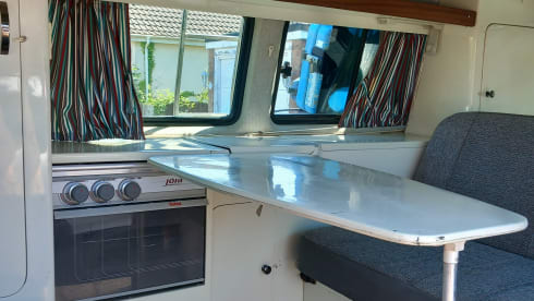Rika – Vw T3/T25 Syncro 4x4 from £103pn