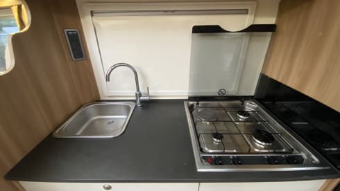 Classy Bailey Autograph - 4 berth