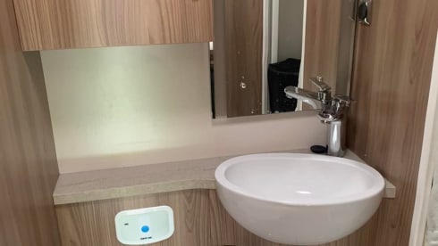 Bob – Fiat-Teilintegrierter mit 2 Schlafplätzen aus dem Jahr 2016