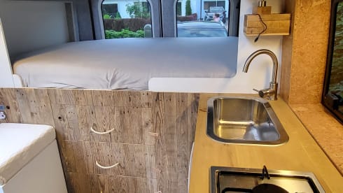 Q-bus – Compact and complete camper