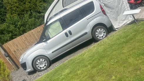Mini moo – 2014 Fiat doblo 3 birth campervan