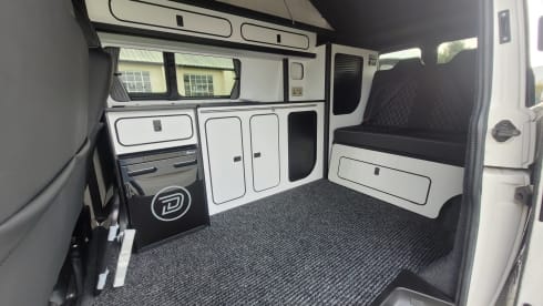 4 berth Volkswagen campervan