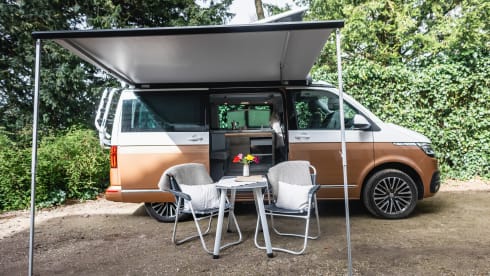 Dutch Nomad Van  – NEW! Complete & luxuriously equipped VW California Ocean 6.1.