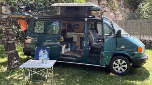 Mounty – 2-seater Volkswagen campervan from 2021
