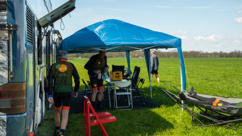 busavonturen – An 8-person touring car camper for your travel adventure