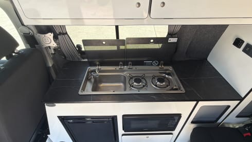 Volkswagen Transporter Camper 2022 - Nuova conversione