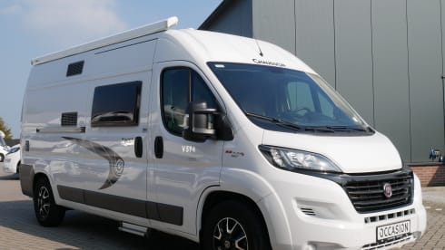 Chausson1, 2 sleeping- 4 seats.