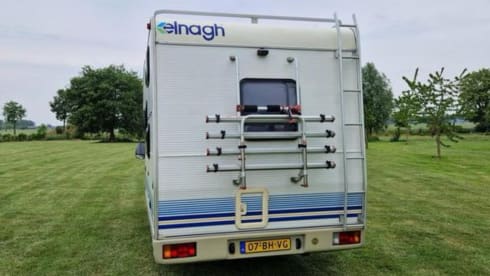 Marietje – Compact yet spacious camper for 6 people