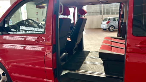 Volkswagen Multivan T5 TDI 4X4 CONFORT