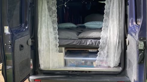 Nice bus camper for rent