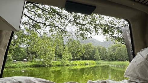 Moët  – Luxury compact campervan 