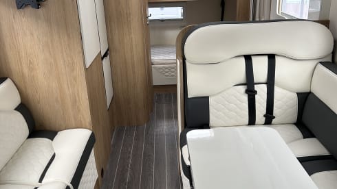 Minnie – 6 berth Roller Team semi-integrated from 2021