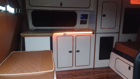 Squirrel – Squirrel, the LWB VW Transporter!!