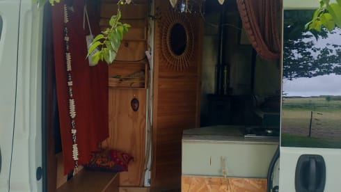 3 berth Citroën campervan from 2014