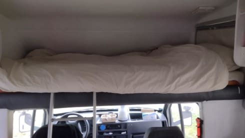 Spartaans Campertje – 3p Ford alcove from 1994
