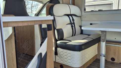 Roller-Team-Nische mit 6 Schlafplätzen ab 2022