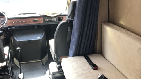 2p Mercedes-Benz bus from 1975