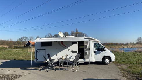 Burstner 2p – Burstner camper, fully equipped and complete inventory!!