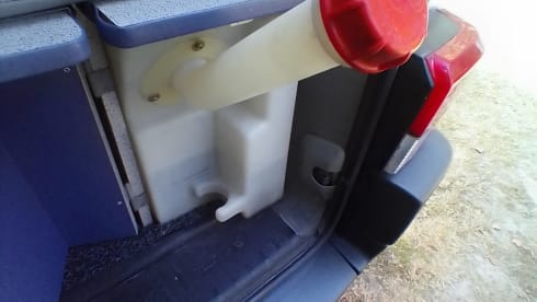 Sneeuwwitje – 4p Volkswagen campervan from 1991