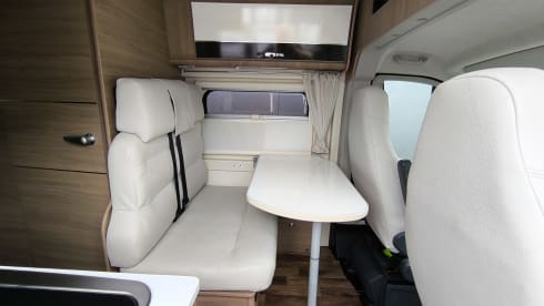 2p Pössl for 2 luxury bus camper e-bike carrier