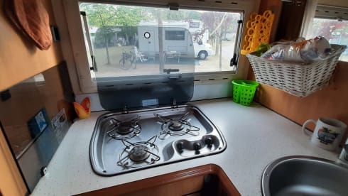 Camper Family Adventure  – Attic Camper, Pilote, Super-equipped, Air Conditioning