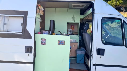 Rudi – Ideaal ingerichte en gezellige Fiat Ducato camperbus
