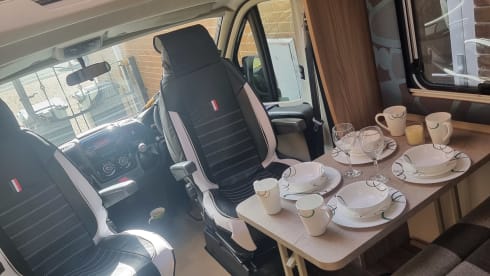 RIO – 4 berth Swift semi-integrated from 2016