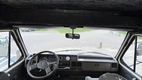 Sunrise – 5p Peugeot alcove from 1988