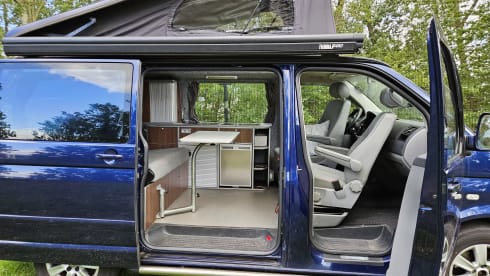 Keep it Simple – Volkswagen camper van from 2004