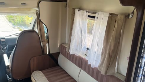 5p Citroën alcove from 2017