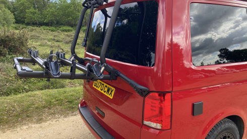 Poppy – 4 berth Volkswagen campervan from 2020