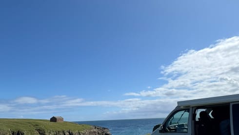 Bobella – 2021 - Luxury - Volkswagen LWB Automatic Camper-Van 