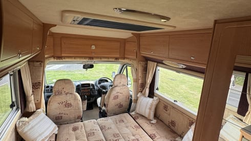 The Sunset Chaser – 2 berth Peugeot Autosleeper
