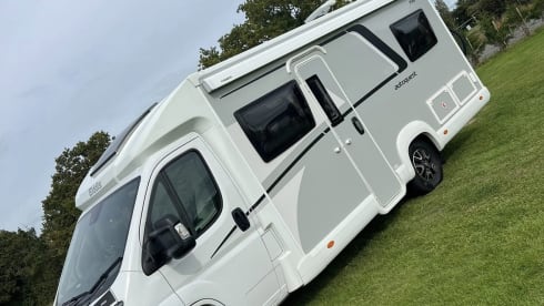 Peugeot Autoquest Pioneer 155 2025, 4 couchages