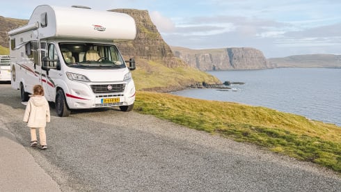 Ons huis op wielen – Fiat Alcove a 6 posti dal 2026