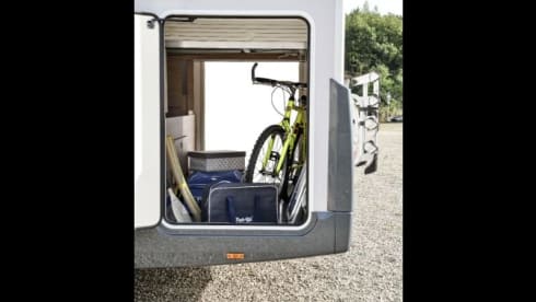 Rosie – 4 berth Roller Team T740 from 2023