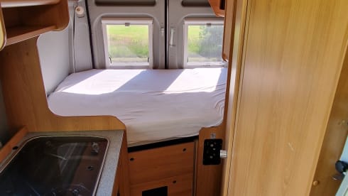 Duuk – Luxury compact 2p Pössl bus camper from 2009