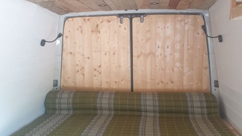 Russell – 2 berth Volkswagen campervan from 2002