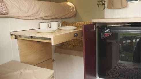 Camper Moos – Atmospheric, completely off-grid self-build camper van 