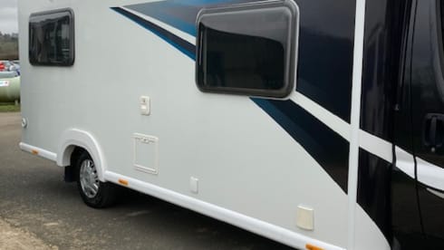 Connie – Bailey Approach Autograph 765 6Berth  ALL INCLUSIVE PRICE