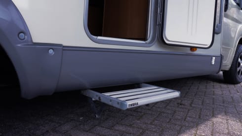 4p Bürstner ixeo 664 half integraal 2013 /airco/cruisecontrol/Hefbed