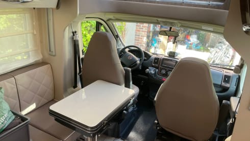 4p McLouis semi-integrated uit 2020