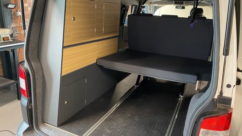4-seater Volkswagen bus from 2013