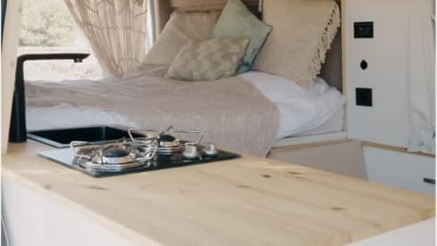 Big Bill – 2p Mercedes-Benz bus uit 2025