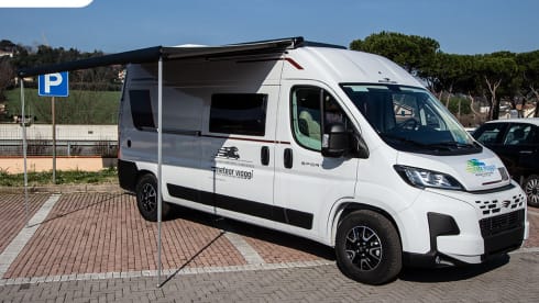 Livingstone 2 Sport – Camper Van 2 seats Roller Team Livingstone 2 Sport - 5.99 m.