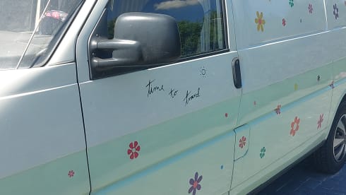 Muppet – 2p Volkswagen campervan uit 2000